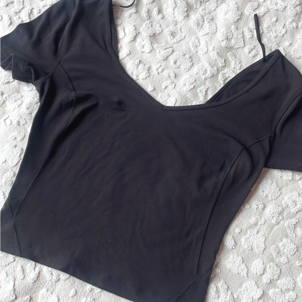 lululemon athletica Black V-Neck Crop Top